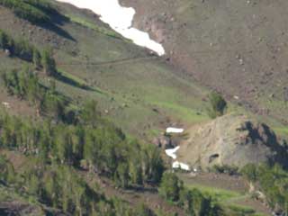 PCT on the North flank of the Leavitt Peak Massif.